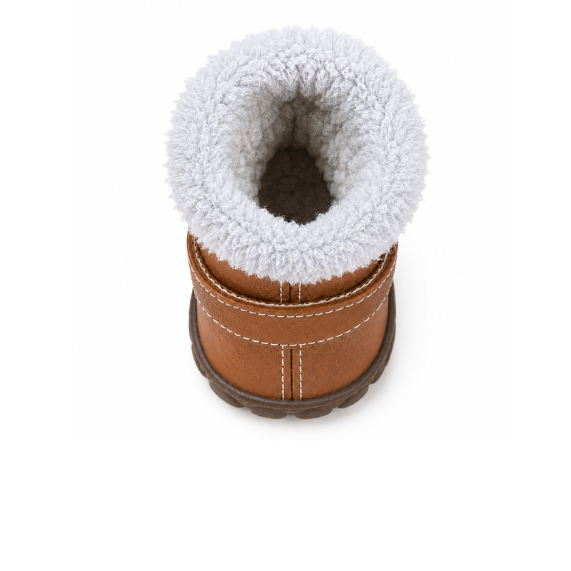 Keeps paws warm from the first step.