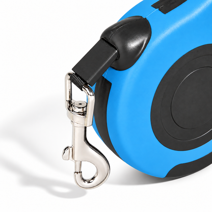 Ramble™ Retractable Dog Lead