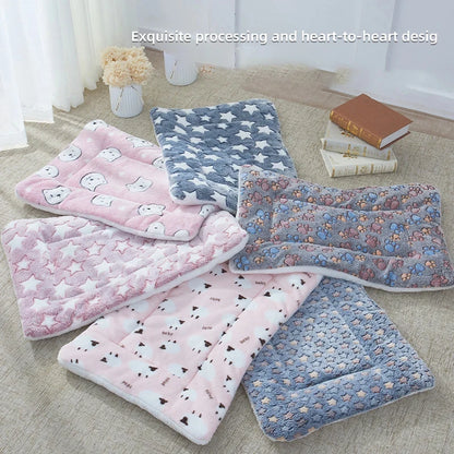 Flannel Pet Sleeping Mat - Soft Washable Blanket for Dogs and Cats