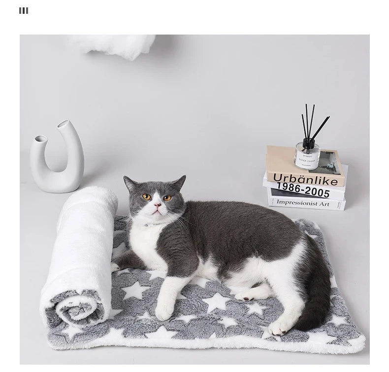 Flannel Pet Sleeping Mat - Soft Washable Blanket for Dogs and Cats