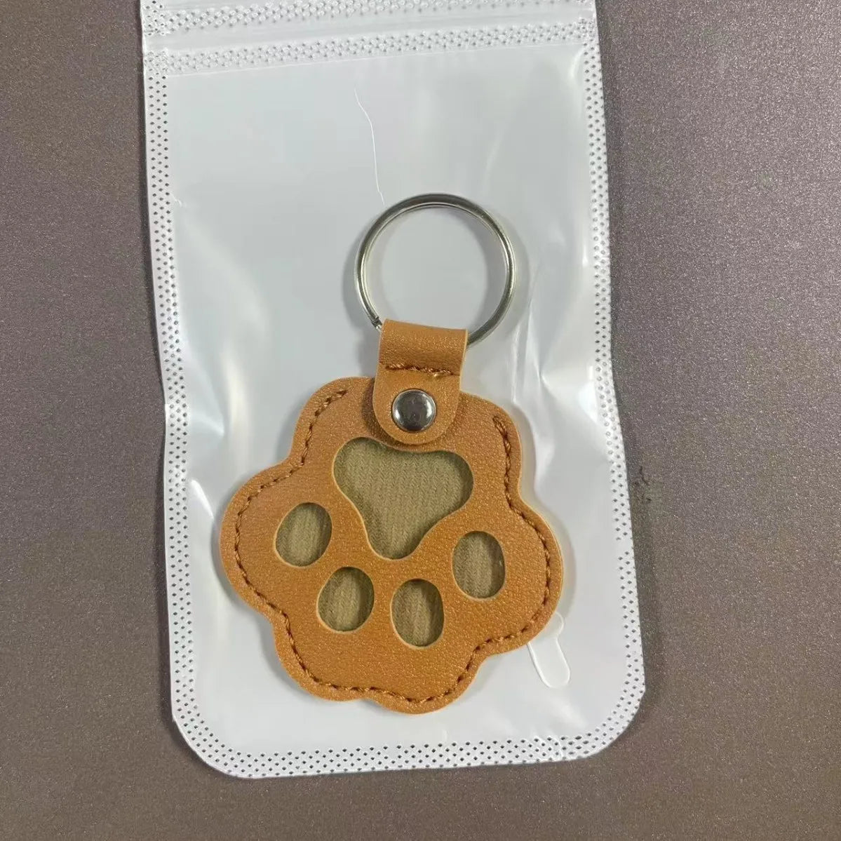 Pet Fur Keepsake Keychain - Leather Hair Locket